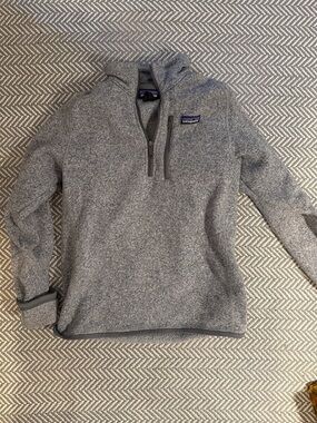 Patagonia Gray Half-Zip Fleece Pullover size small